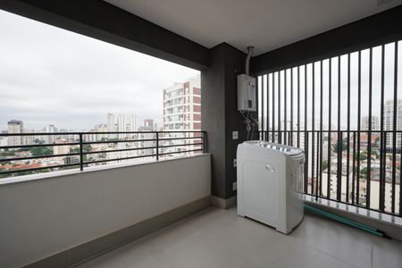 Varanda de kitnet/studio para alugar com 1 quarto, 37m² em Vila Mariana, São Paulo