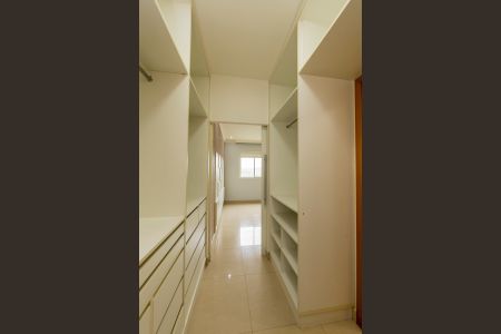 Apartamento para alugar com 133m², 3 quartos e 2 vagasSuite