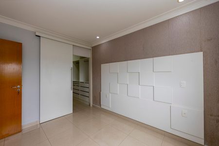 Apartamento para alugar com 133m², 3 quartos e 2 vagasSuite