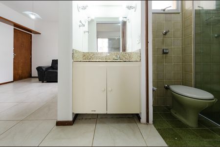 Corredor de apartamento para alugar com 1 quarto, 50m² em Funcionários, Belo Horizonte