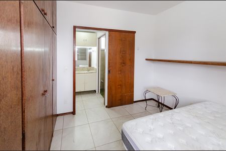 Quarto de apartamento para alugar com 1 quarto, 50m² em Funcionários, Belo Horizonte