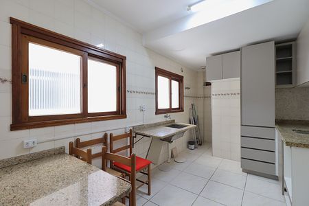 Apartamento à venda com 80m², 2 quartos e sem vagaCozinha