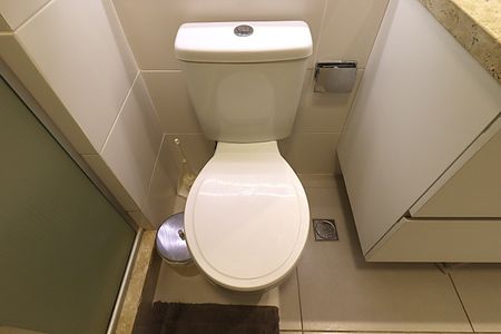 Apartamento à venda com 69m², 2 quartos e 1 vagaBanheiro social