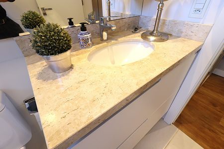 Apartamento à venda com 69m², 2 quartos e 1 vagaBanheiro da Suíte