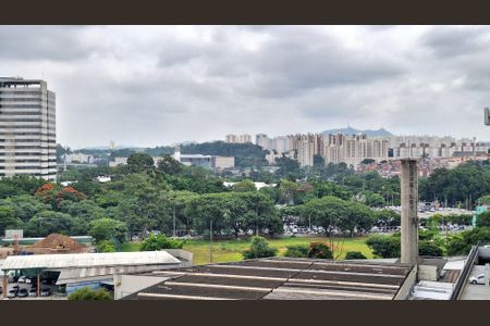 Vista de apartamento à venda com 1 quarto, 41m² em Lapa de Baixo, São Paulo