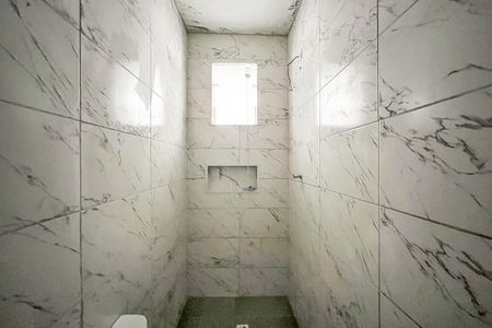 Casa para alugar com 60m², 2 quartos e sem vagaBanheiro