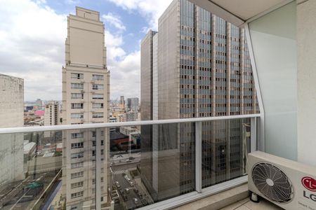 Varanda de kitnet/studio para alugar com 1 quarto, 30m² em Centro Histórico de São Paulo, São Paulo