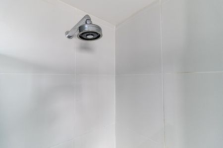 Banheiro de kitnet/studio para alugar com 1 quarto, 30m² em Centro Histórico de São Paulo, São Paulo