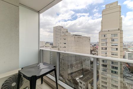 Varanda de kitnet/studio para alugar com 1 quarto, 30m² em Centro Histórico de São Paulo, São Paulo