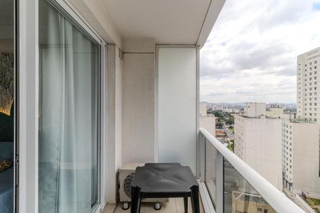 Varanda de kitnet/studio para alugar com 1 quarto, 30m² em Centro Histórico de São Paulo, São Paulo