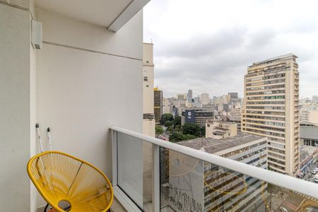 Varanda de kitnet/studio para alugar com 1 quarto, 30m² em Centro Histórico de São Paulo, São Paulo