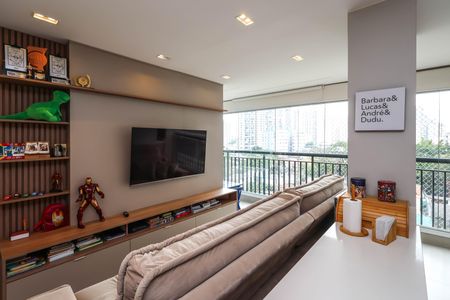 Sala de apartamento à venda com 3 quartos, 72m² em Vila Nair, São Paulo