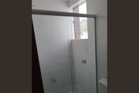 Banheiro de apartamento à venda com 2 quartos, 49m² em Céu Azul, Belo Horizonte