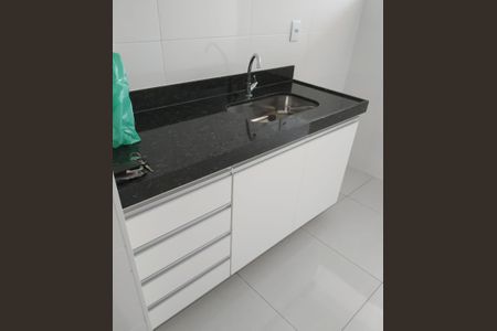 Apartamento à venda com 49m², 2 quartos e 1 vaga Apartamento à venda com 49m², 2 quartos e 1 vagaCozinha
