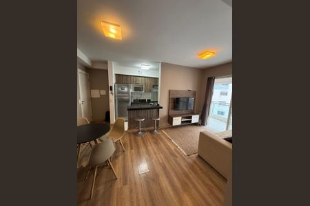 Sala de apartamento para alugar com 2 quartos, 65m² em Bela Vista, São Paulo