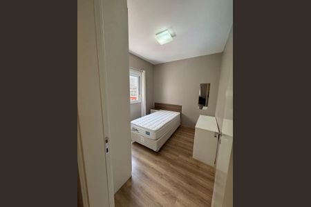 Quarto de apartamento para alugar com 2 quartos, 65m² em Bela Vista, São Paulo