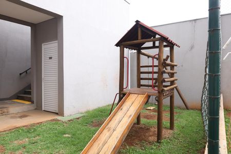 Apartamento à venda com 39m², 2 quartos e sem vagaÁrea comum - Playground