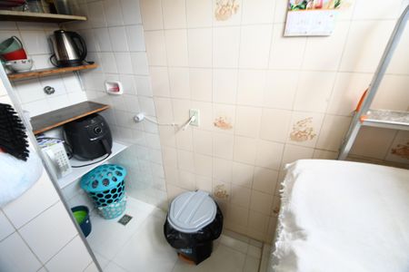 Apartamento à venda com 72m², 3 quartos e 1 vagaÁrea de Serviço