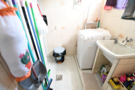 Apartamento à venda com 72m², 3 quartos e 1 vagaÁrea de Serviço