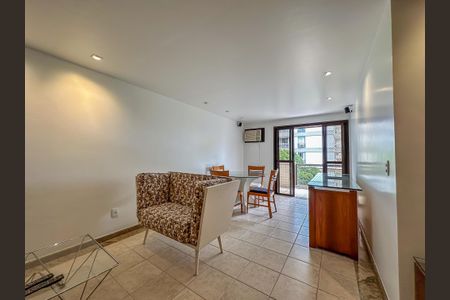 Apartamento para alugar com 105m², 3 quartos e 1 vaga