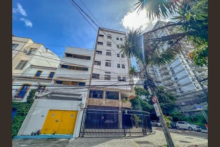 Apartamento para alugar com 105m², 3 quartos e 1 vaga