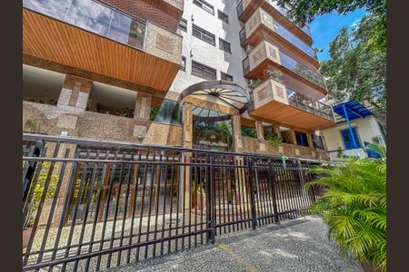 Apartamento para alugar com 105m², 3 quartos e 1 vaga