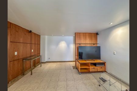 Apartamento para alugar com 105m², 3 quartos e 1 vaga