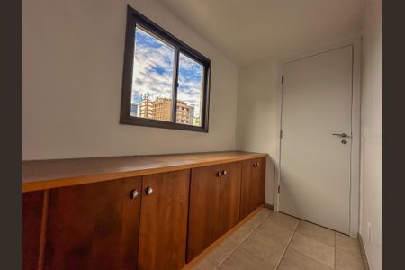 Apartamento para alugar com 105m², 3 quartos e 1 vaga