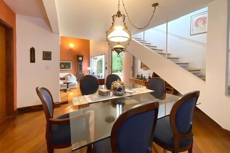 Casa à venda com 420m², 5 quartos e 4 vagasSala de Jantar