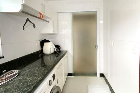 Casa à venda com 420m², 5 quartos e 4 vagasÁrea de Serviço