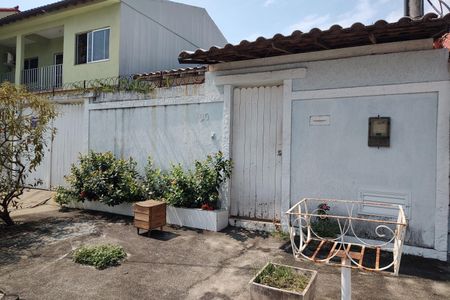 Casa de condomínio para alugar com 143m², 2 quartos e 2 vagas Casa de condomínio para alugar com 143m², 2 quartos e 2 vagasFachada