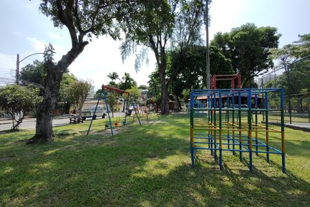 Casa de condomínio para alugar com 143m², 2 quartos e 2 vagas Casa de condomínio para alugar com 143m², 2 quartos e 2 vagasÁrea comum - Playground