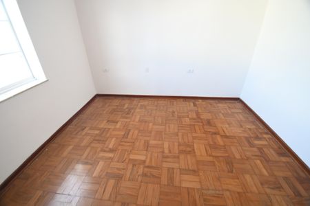 Casa para alugar com 130m², 3 quartos e 2 vagasQuarto 1