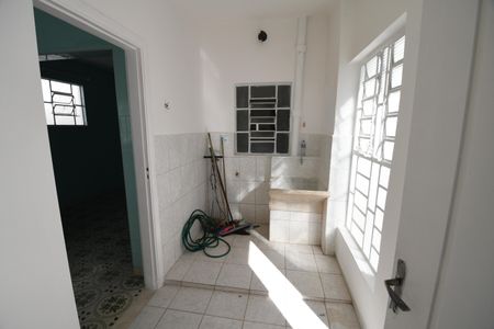 Casa para alugar com 130m², 3 quartos e 2 vagasÁrea de Serviço