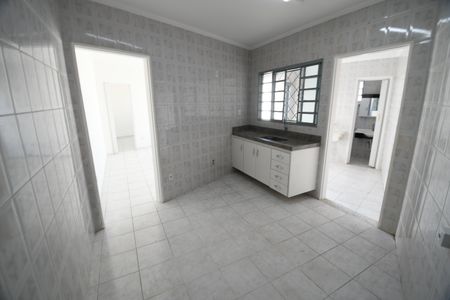 Casa para alugar com 130m², 3 quartos e 2 vagasCozinha - Edícula