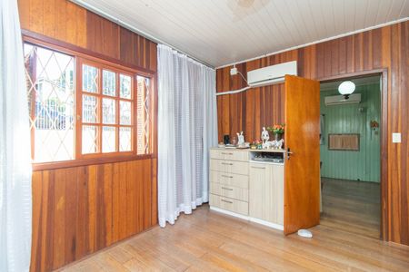 Quarto 1 de casa à venda com 3 quartos, 140m² em Medianeira, Porto Alegre