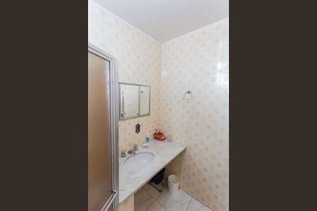 Apartamento à venda com 180m², 4 quartos e 8 vagas Apartamento à venda com 180m², 4 quartos e 8 vagasBanheiro da Suíte 3 na Cobertura