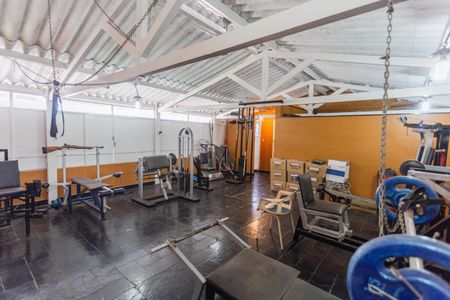 Apartamento à venda com 180m², 4 quartos e 8 vagas Apartamento à venda com 180m², 4 quartos e 8 vagasTerraço/Academia