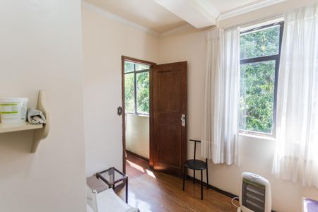 Apartamento à venda com 180m², 4 quartos e 8 vagas Apartamento à venda com 180m², 4 quartos e 8 vagasQuarto 1