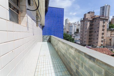 Apartamento à venda com 180m², 4 quartos e 8 vagas Apartamento à venda com 180m², 4 quartos e 8 vagasVaranda da Suíte 1 na Cobertura