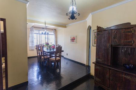 Apartamento à venda com 180m², 4 quartos e 8 vagas Apartamento à venda com 180m², 4 quartos e 8 vagasCopa