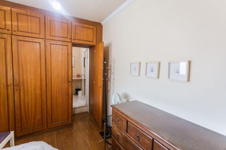 Apartamento à venda com 180m², 4 quartos e 8 vagas Apartamento à venda com 180m², 4 quartos e 8 vagasSuíte 3 na Cobertura