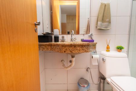 Apartamento para alugar com 90m², 3 quartos e 2 vagas Apartamento para alugar com 90m², 3 quartos e 2 vagasBanheiro da Suíte