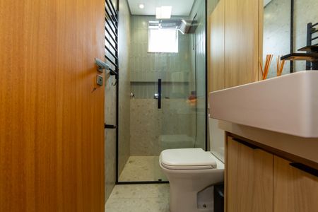 Apartamento à venda com 75m², 2 quartos e 2 vagas Apartamento à venda com 75m², 2 quartos e 2 vagasBANHEIRO1