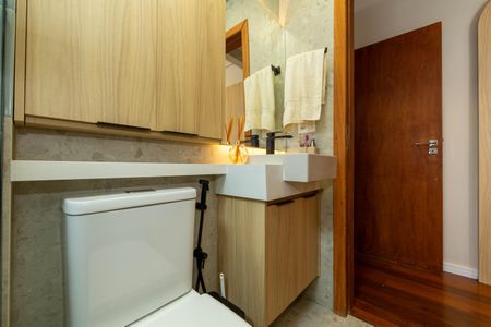 Apartamento à venda com 75m², 2 quartos e 2 vagas Apartamento à venda com 75m², 2 quartos e 2 vagasBANHEIRO1