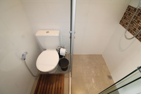 Apartamento à venda com 73m², 2 quartos e 1 vagaQuarto 1 - Banheiro