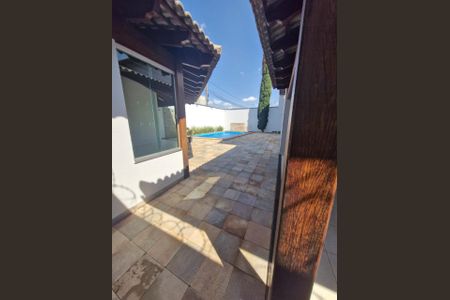 Casa para alugar com 200m², 4 quartos e 3 vagasPiscina