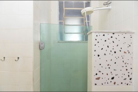 Apartamento à venda com 61m², 3 quartos e sem vagaBanheiro Social