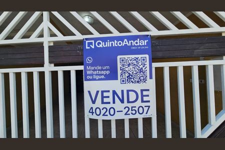 Casa à venda com 211m², 3 quartos e 2 vagas Casa à venda com 211m², 3 quartos e 2 vagasFachada - plaquinha