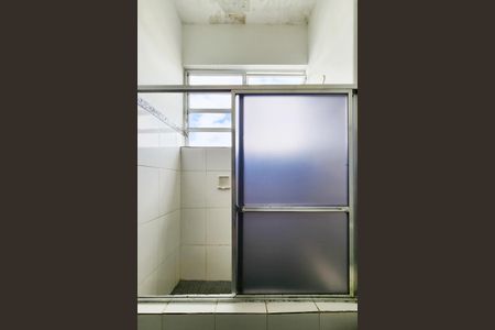 Apartamento para alugar com 68m², 2 quartos e sem vagaBanheiro 